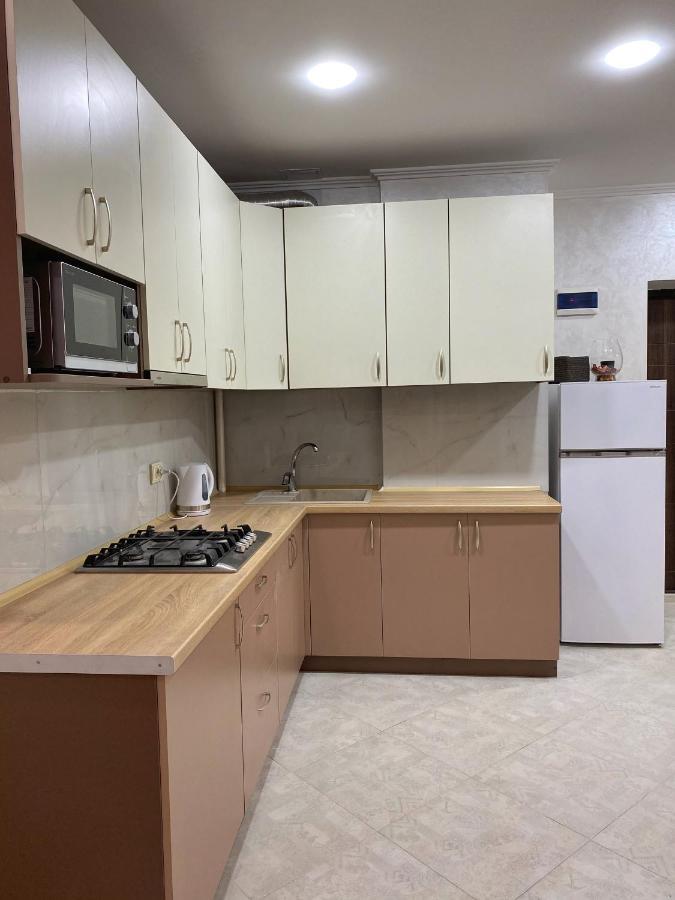 Apartment In Khmelnytsky Street 리비프 외부 사진