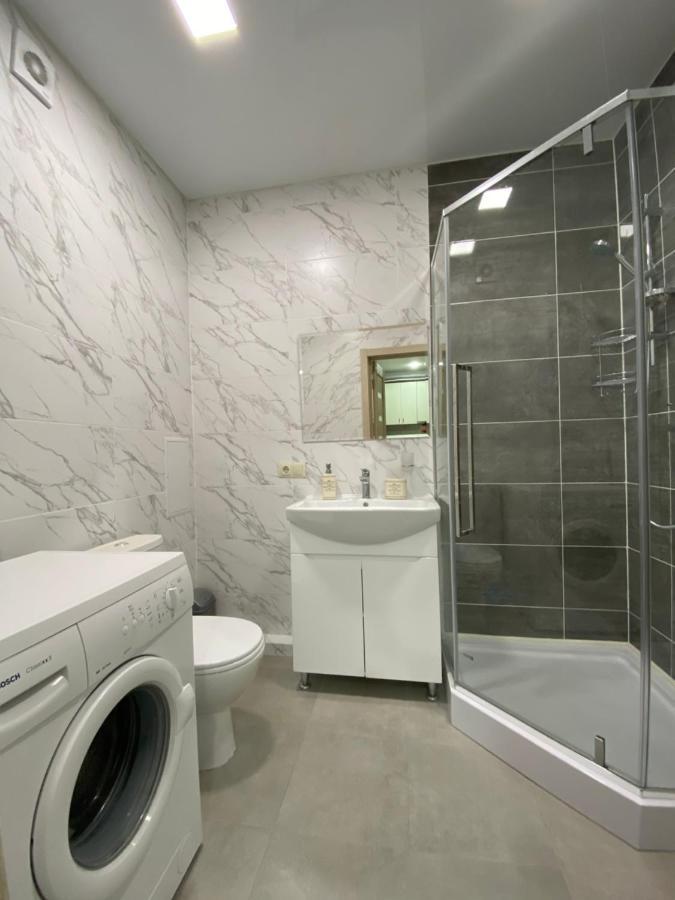 Apartment In Khmelnytsky Street 리비프 외부 사진