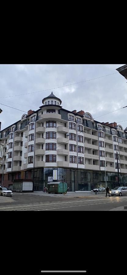 Apartment In Khmelnytsky Street 리비프 외부 사진