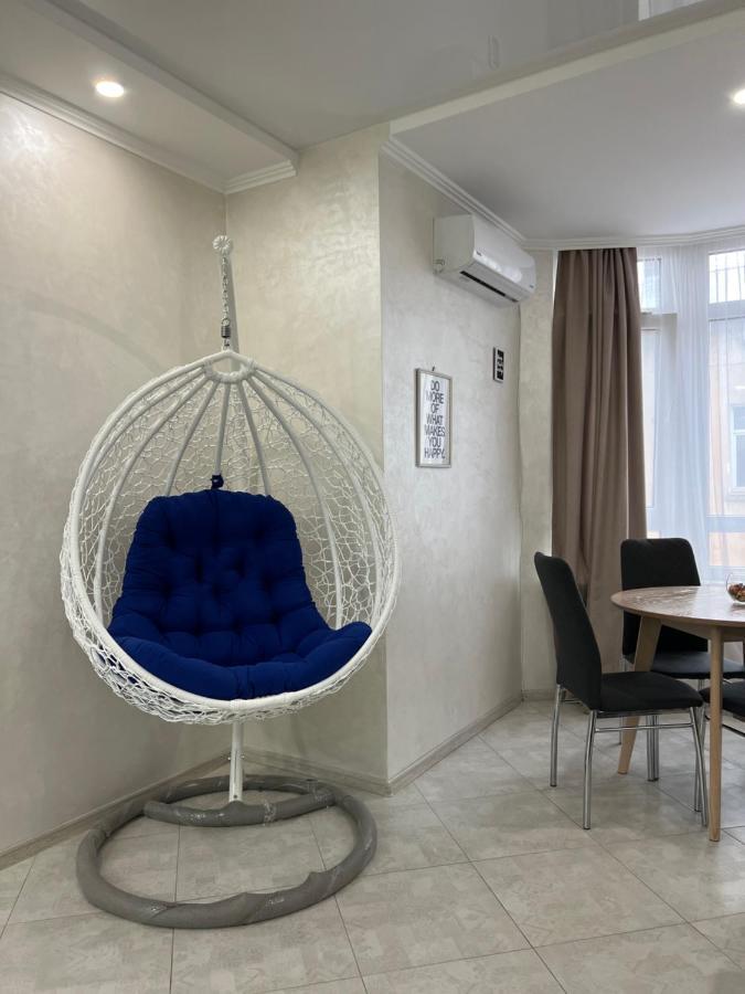 Apartment In Khmelnytsky Street 리비프 외부 사진