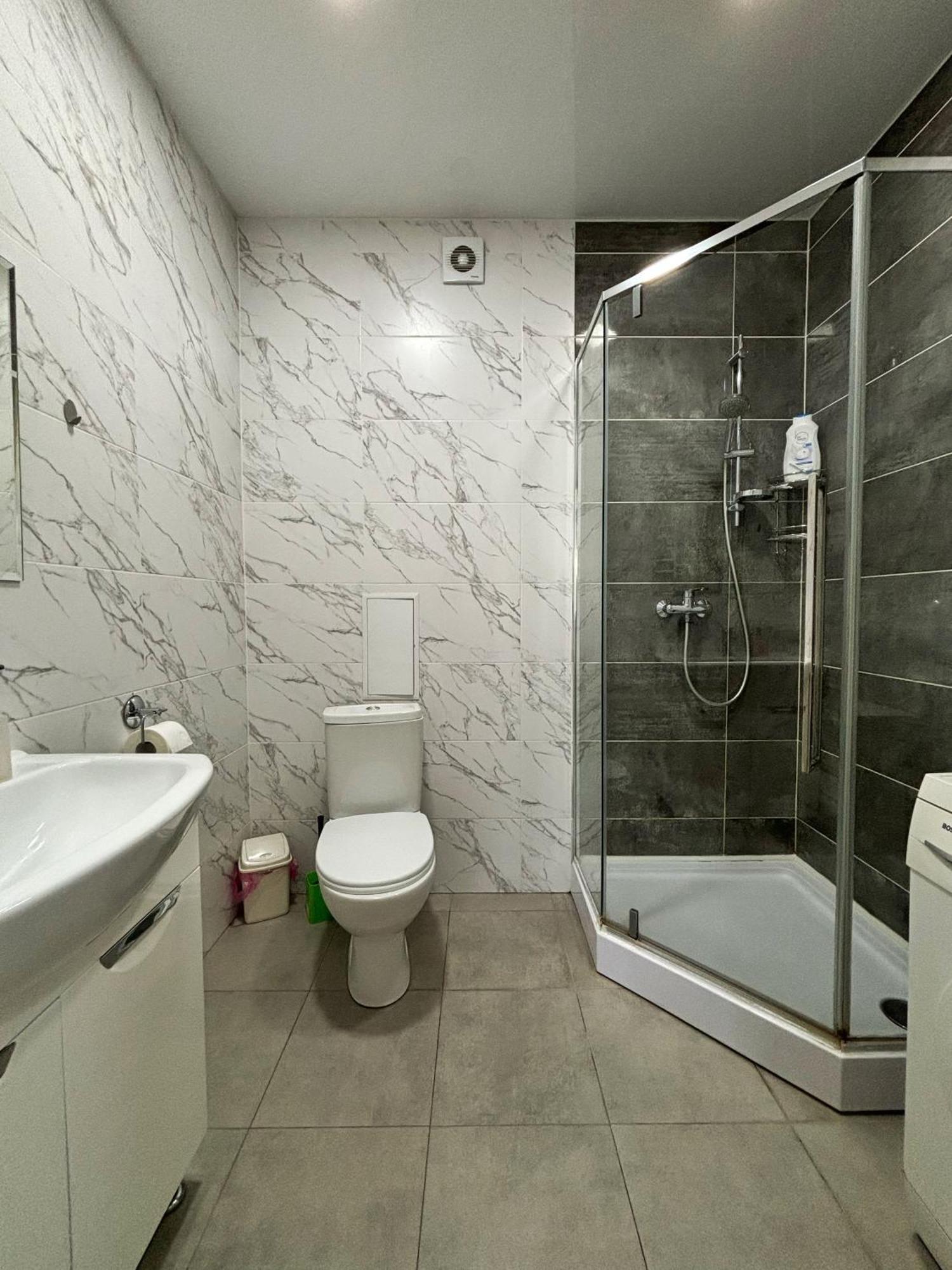 Apartment In Khmelnytsky Street 리비프 외부 사진